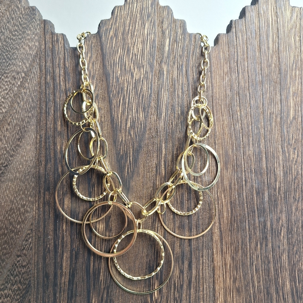 Nena Goldtone Chain Link Necklace Hoops Loops